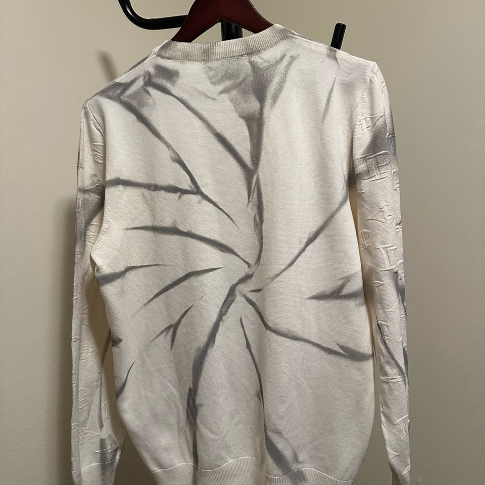 Left Point Rise to Reign Crewneck - Picture 5 of 10